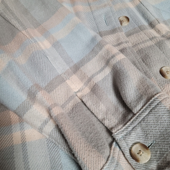Oversized American Eagle Flannel - Picture 3 of 5